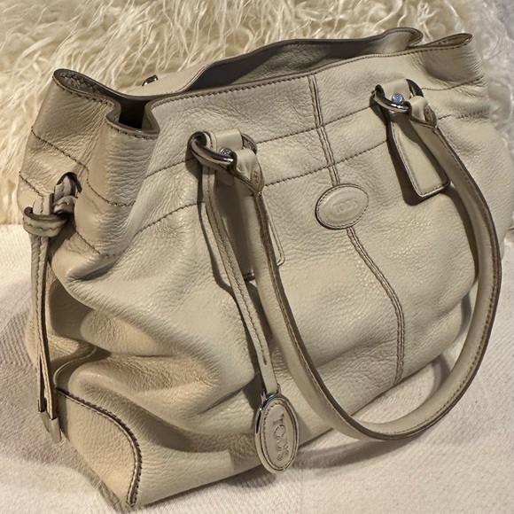 Tod's Handbags - NEW Tod’s D Bag Shop Small